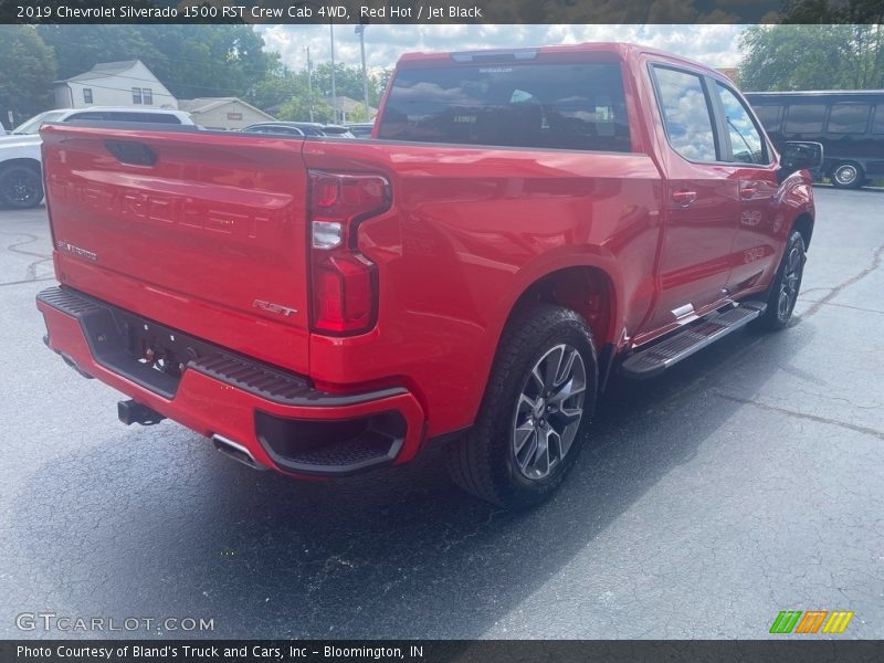 Red Hot / Jet Black 2019 Chevrolet Silverado 1500 RST Crew Cab 4WD