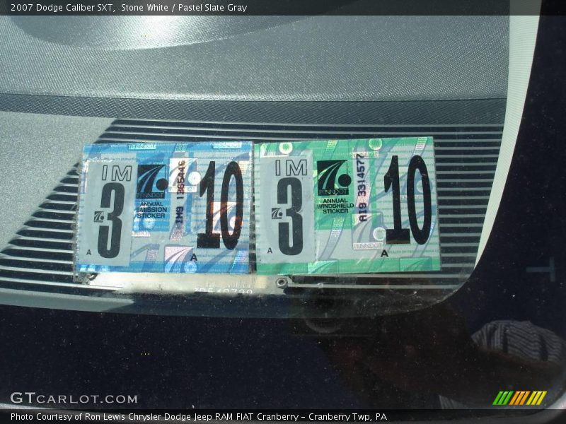 Stone White / Pastel Slate Gray 2007 Dodge Caliber SXT