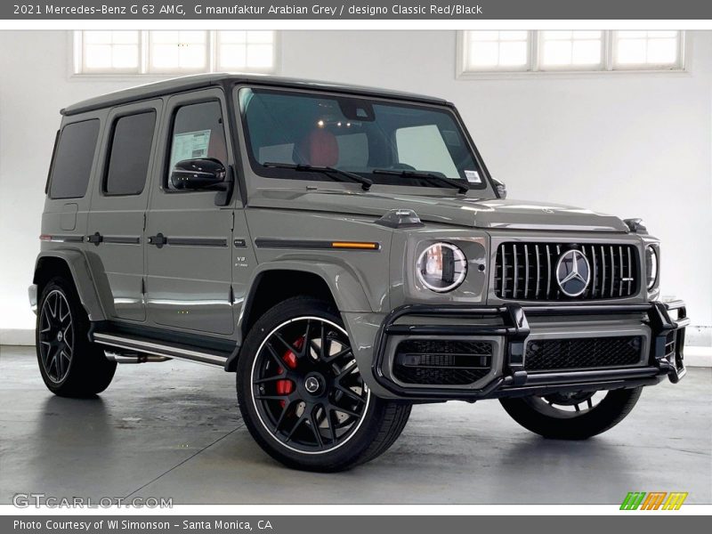 Front 3/4 View of 2021 G 63 AMG