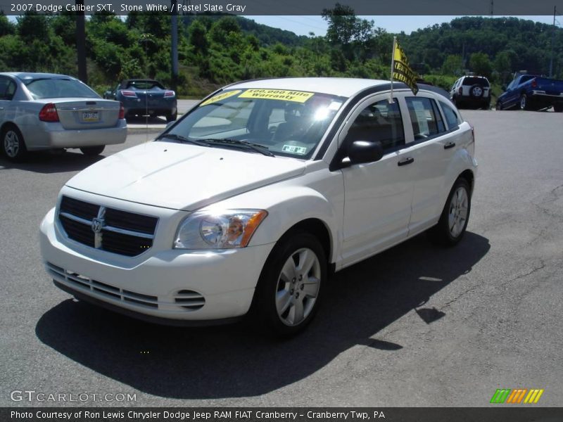 Stone White / Pastel Slate Gray 2007 Dodge Caliber SXT