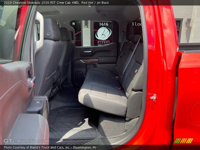 Red Hot / Jet Black 2019 Chevrolet Silverado 1500 RST Crew Cab 4WD