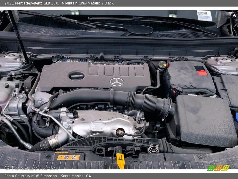 Mountain Grey Metallic / Black 2021 Mercedes-Benz GLB 250