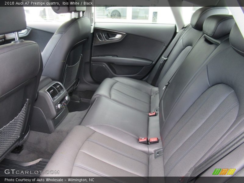 Ibis White / Black 2018 Audi A7 Prestige quattro