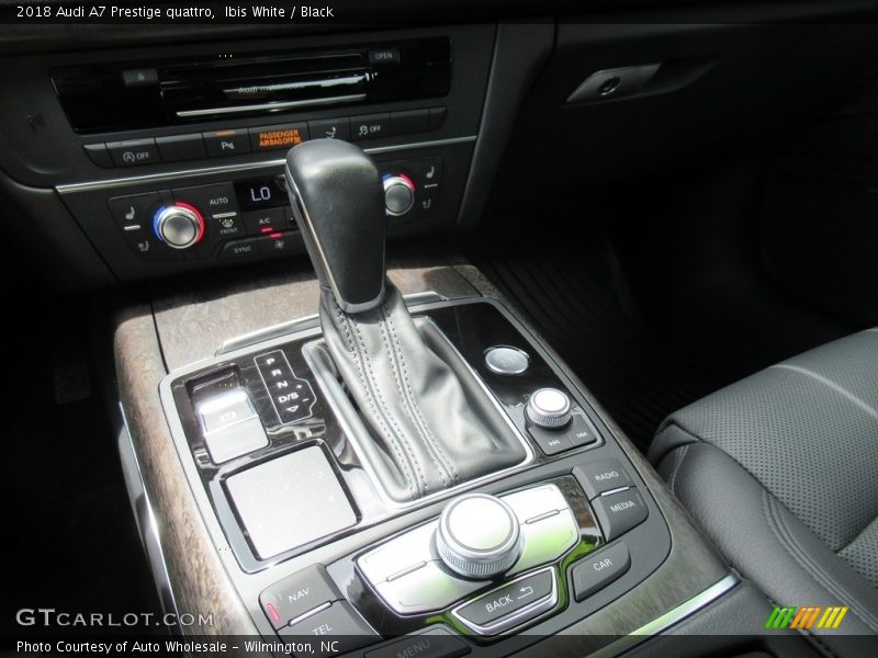 Ibis White / Black 2018 Audi A7 Prestige quattro