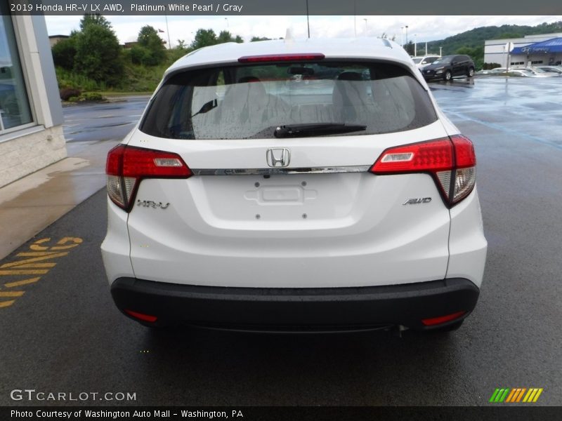 Platinum White Pearl / Gray 2019 Honda HR-V LX AWD
