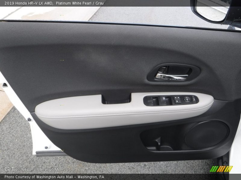 Platinum White Pearl / Gray 2019 Honda HR-V LX AWD