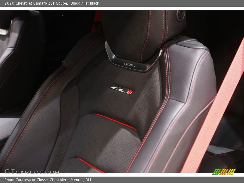Black / Jet Black 2020 Chevrolet Camaro ZL1 Coupe