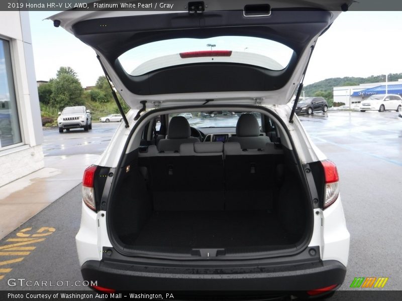 Platinum White Pearl / Gray 2019 Honda HR-V LX AWD