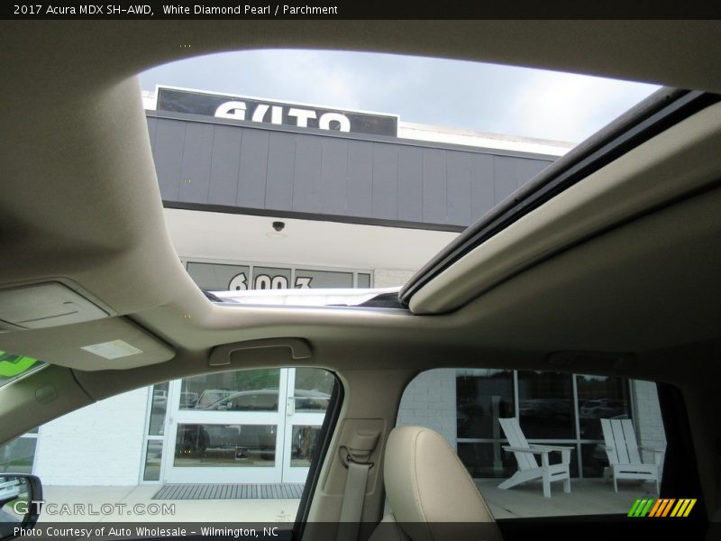 White Diamond Pearl / Parchment 2017 Acura MDX SH-AWD