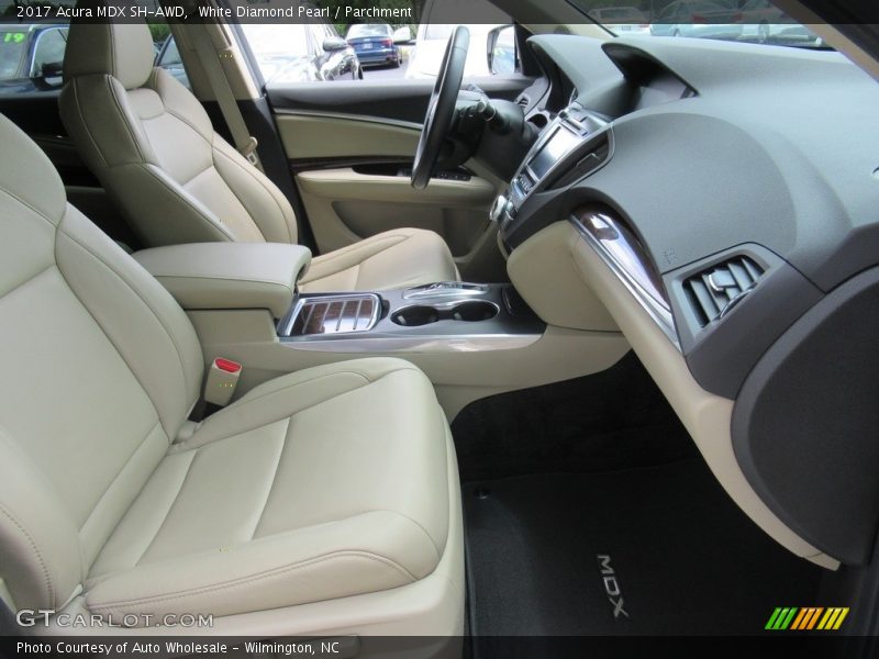 White Diamond Pearl / Parchment 2017 Acura MDX SH-AWD