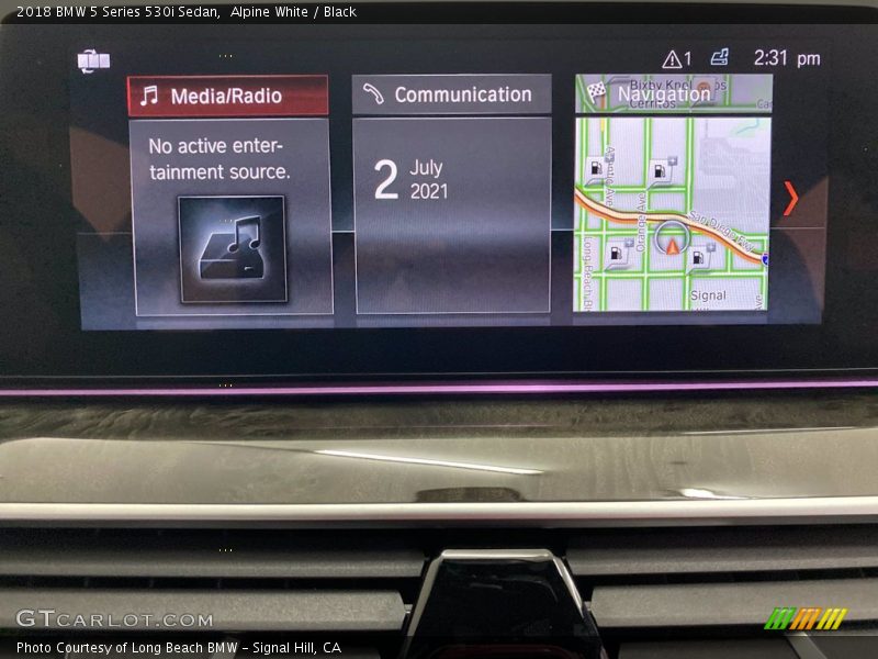 Alpine White / Black 2018 BMW 5 Series 530i Sedan