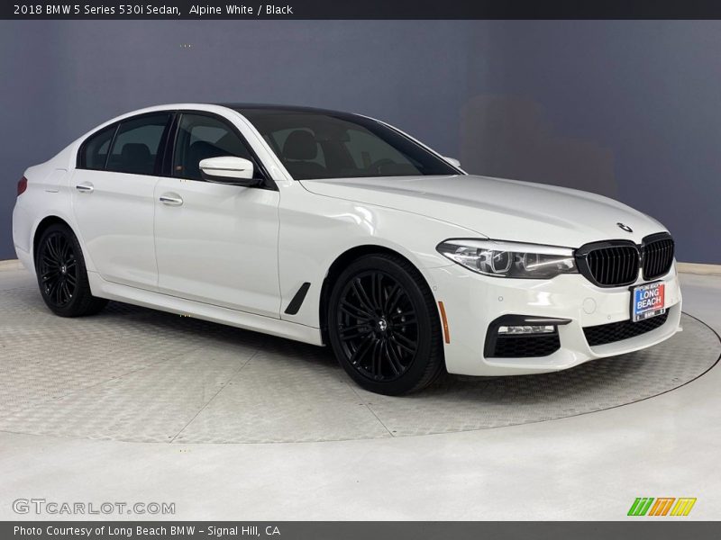 Alpine White / Black 2018 BMW 5 Series 530i Sedan