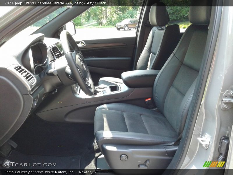 Sting-Gray / Black 2021 Jeep Grand Cherokee Laredo 4x4