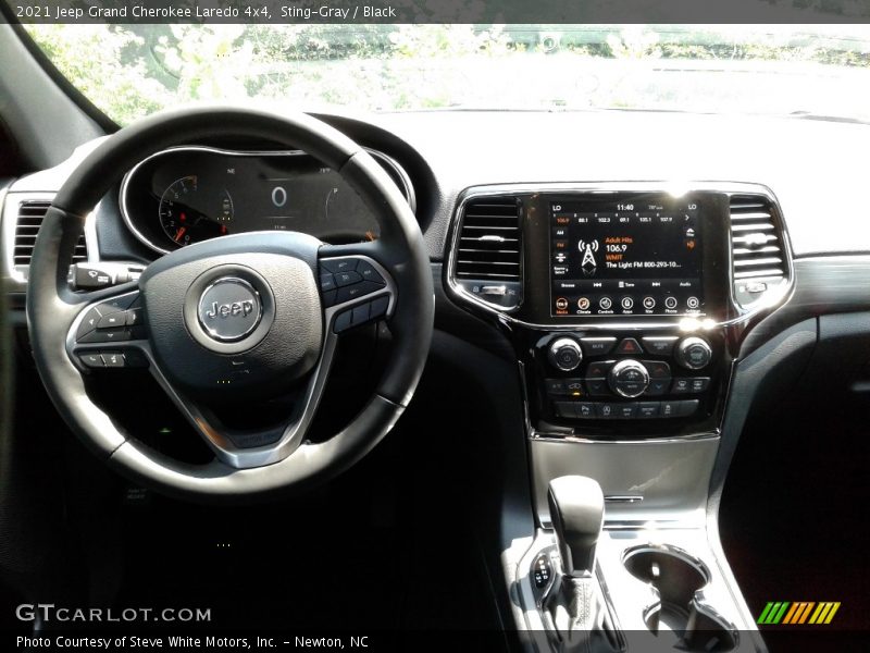 Sting-Gray / Black 2021 Jeep Grand Cherokee Laredo 4x4