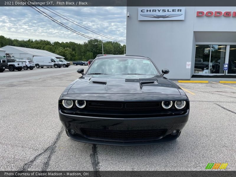 Pitch Black / Black 2021 Dodge Challenger SXT