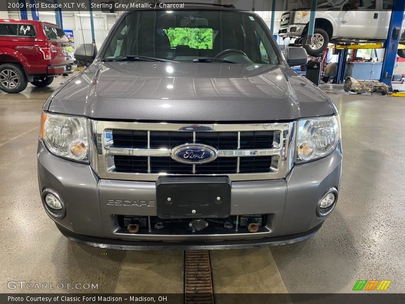 Sterling Grey Metallic / Charcoal 2009 Ford Escape XLT V6