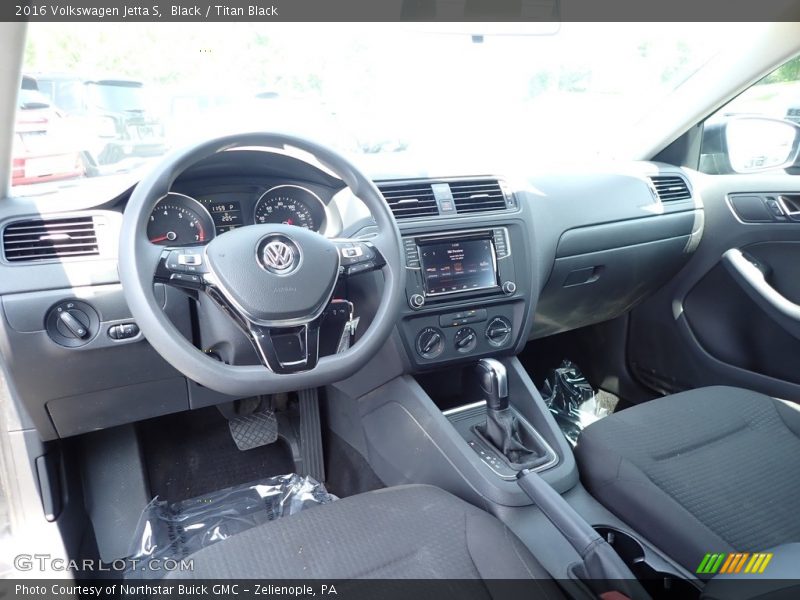 Black / Titan Black 2016 Volkswagen Jetta S