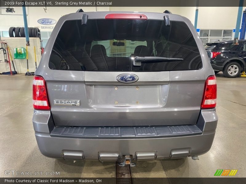 Sterling Grey Metallic / Charcoal 2009 Ford Escape XLT V6
