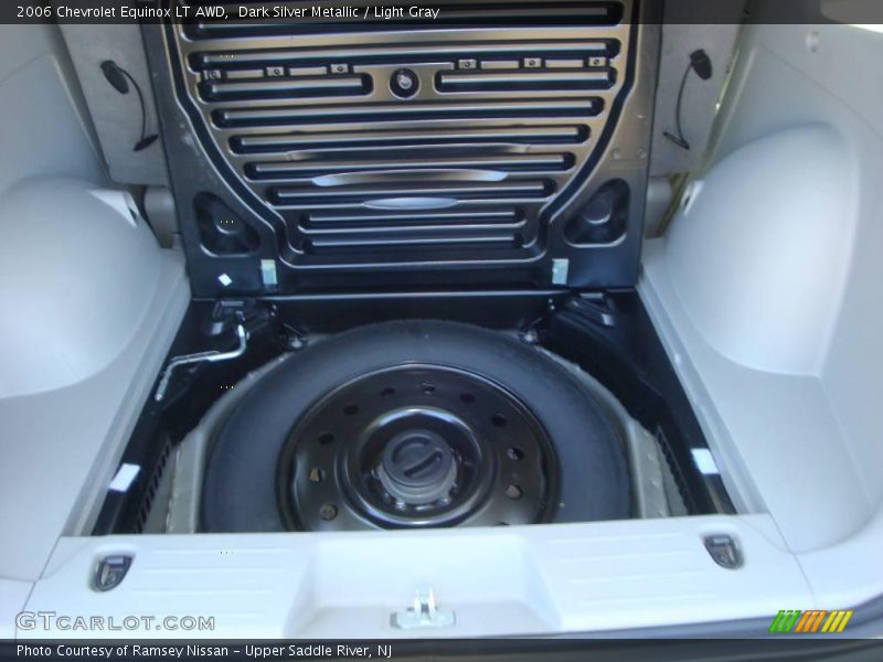 Dark Silver Metallic / Light Gray 2006 Chevrolet Equinox LT AWD