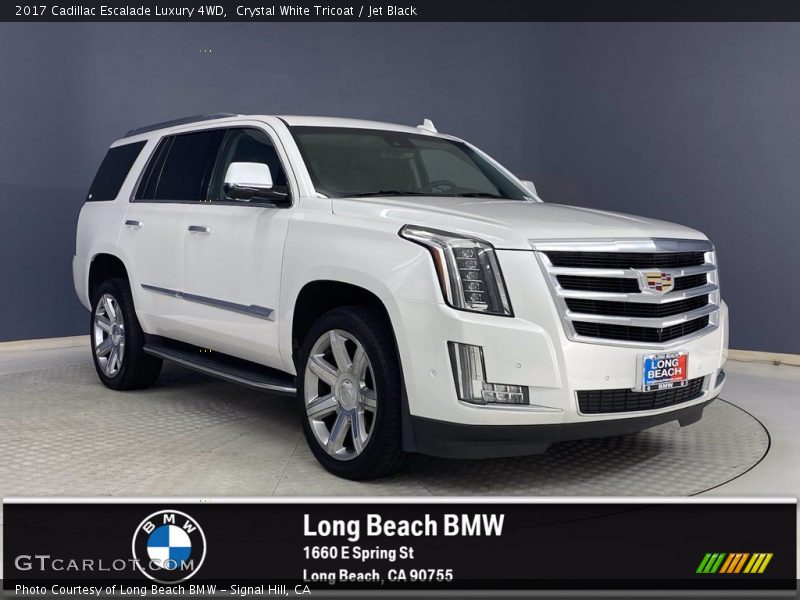 Crystal White Tricoat / Jet Black 2017 Cadillac Escalade Luxury 4WD