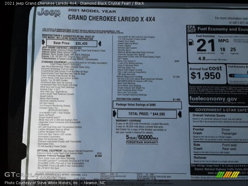 Diamond Black Crystal Pearl / Black 2021 Jeep Grand Cherokee Laredo 4x4
