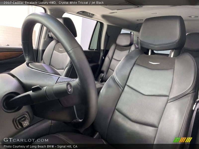 Crystal White Tricoat / Jet Black 2017 Cadillac Escalade Luxury 4WD
