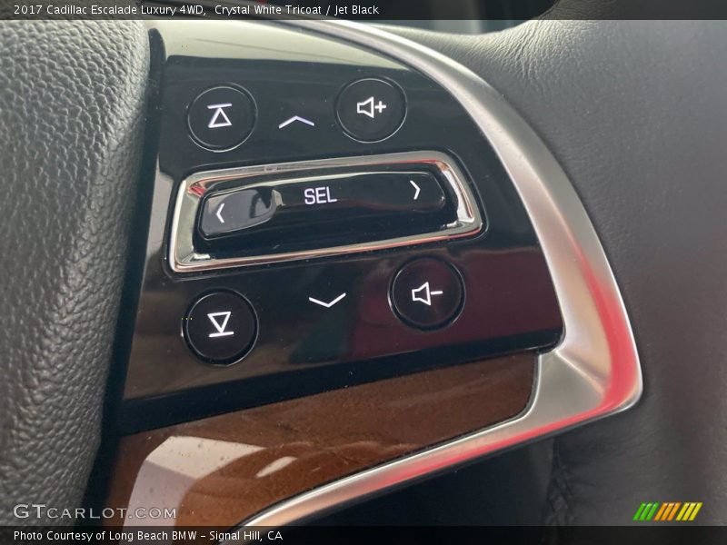 Crystal White Tricoat / Jet Black 2017 Cadillac Escalade Luxury 4WD