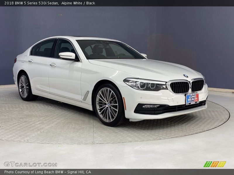 Alpine White / Black 2018 BMW 5 Series 530i Sedan