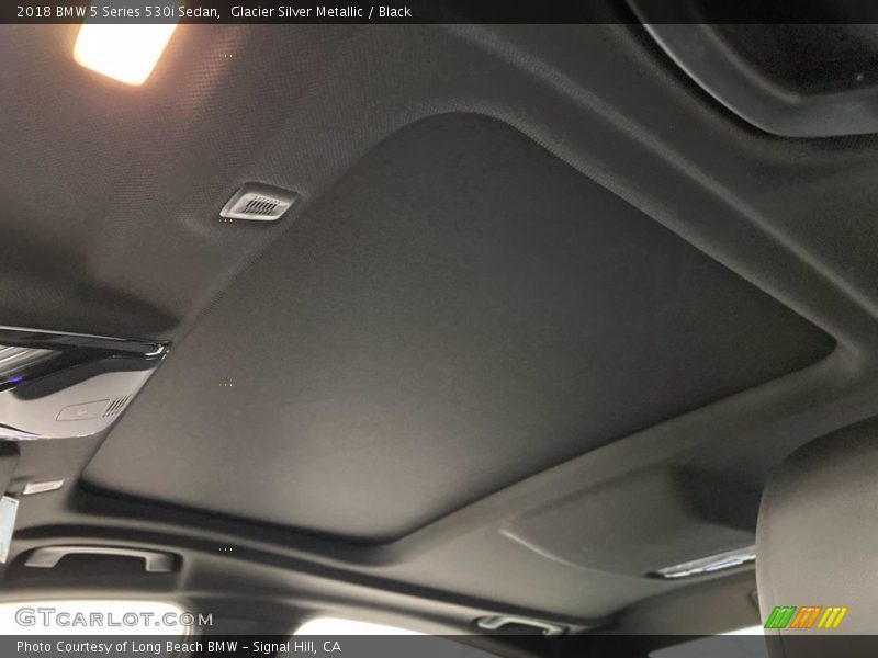 Glacier Silver Metallic / Black 2018 BMW 5 Series 530i Sedan