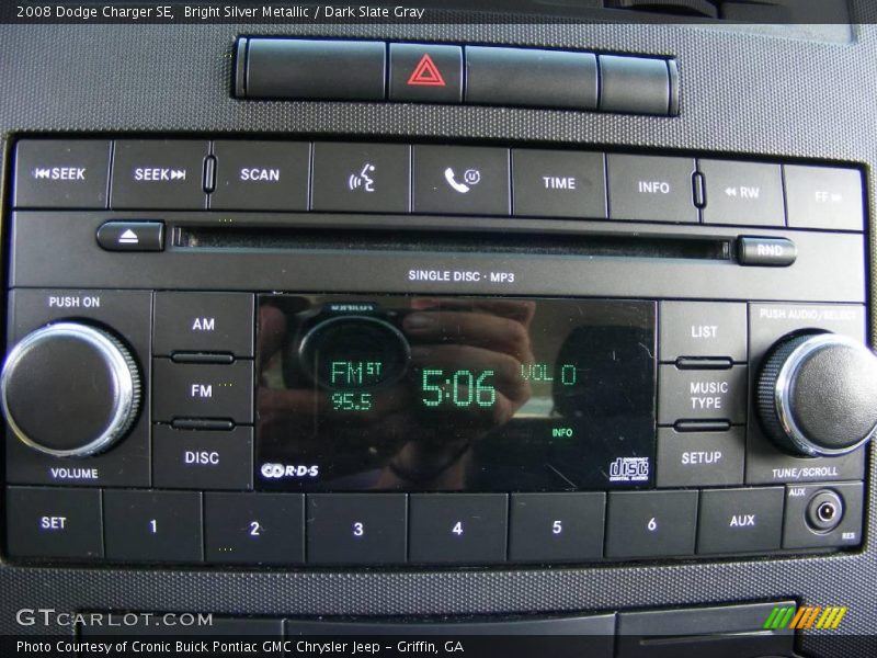 Bright Silver Metallic / Dark Slate Gray 2008 Dodge Charger SE