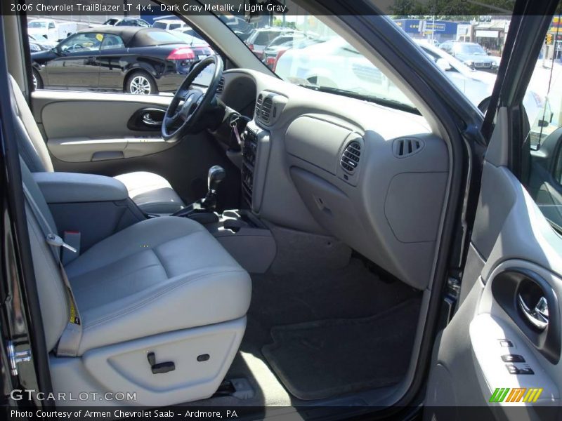 Dark Gray Metallic / Light Gray 2006 Chevrolet TrailBlazer LT 4x4