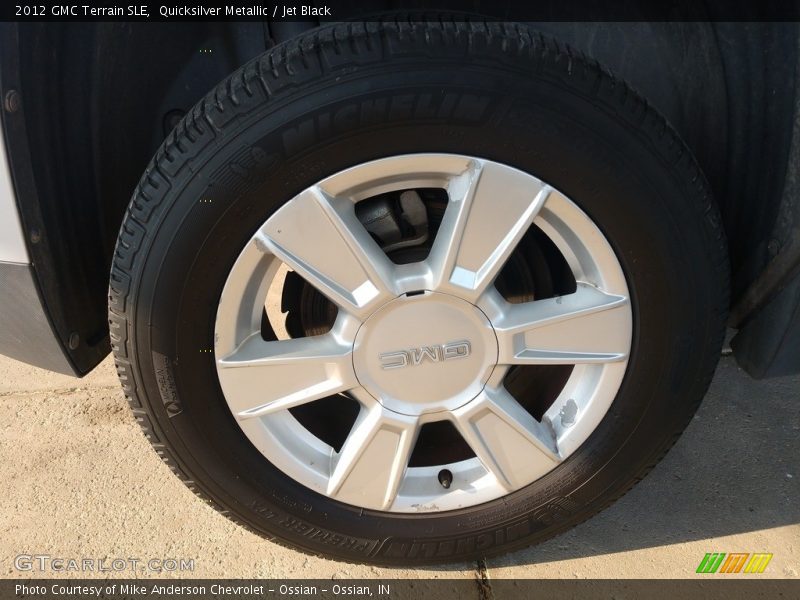 Quicksilver Metallic / Jet Black 2012 GMC Terrain SLE