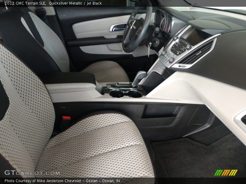 Quicksilver Metallic / Jet Black 2012 GMC Terrain SLE