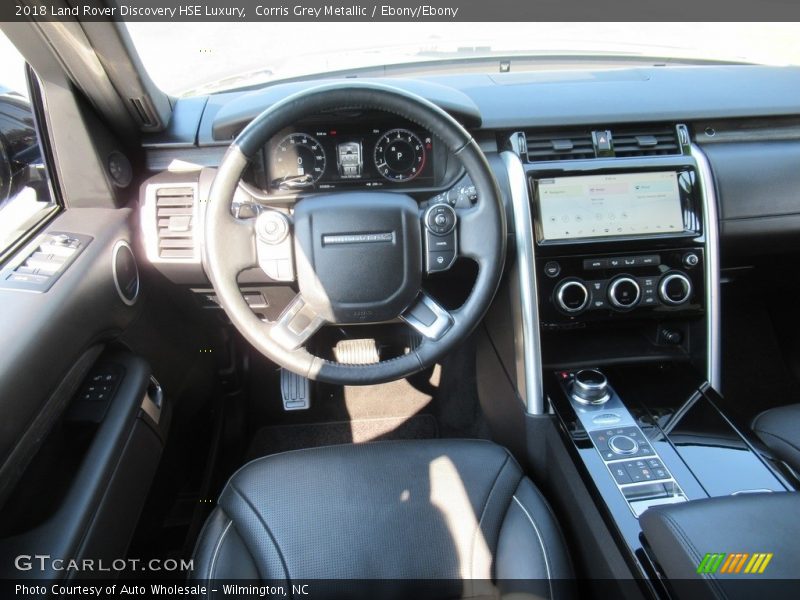 Corris Grey Metallic / Ebony/Ebony 2018 Land Rover Discovery HSE Luxury
