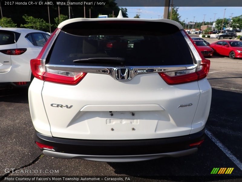 White Diamond Pearl / Ivory 2017 Honda CR-V EX AWD