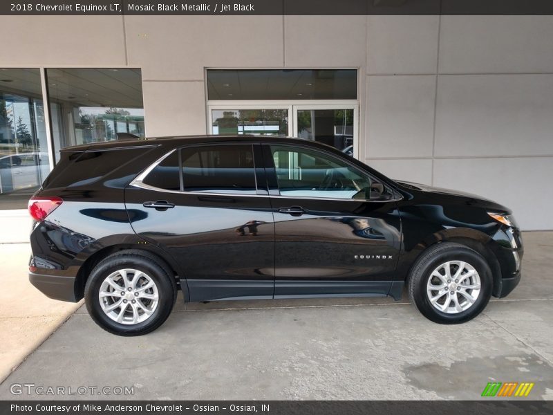 Mosaic Black Metallic / Jet Black 2018 Chevrolet Equinox LT
