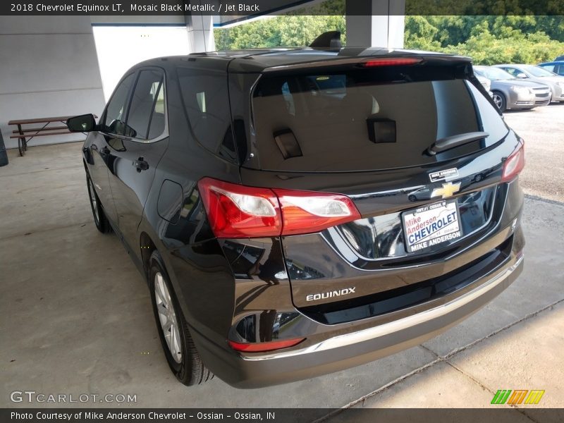 Mosaic Black Metallic / Jet Black 2018 Chevrolet Equinox LT