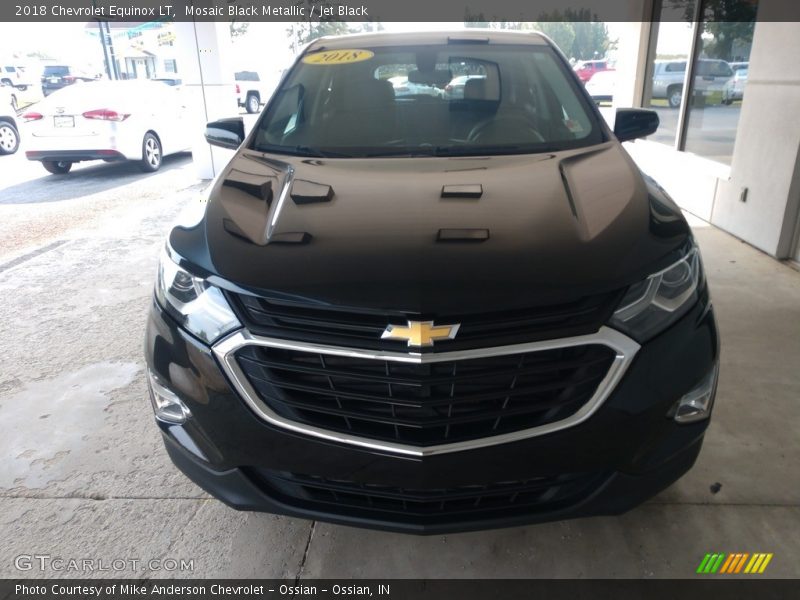 Mosaic Black Metallic / Jet Black 2018 Chevrolet Equinox LT