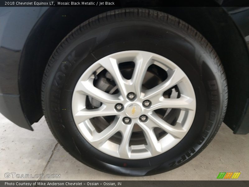 Mosaic Black Metallic / Jet Black 2018 Chevrolet Equinox LT