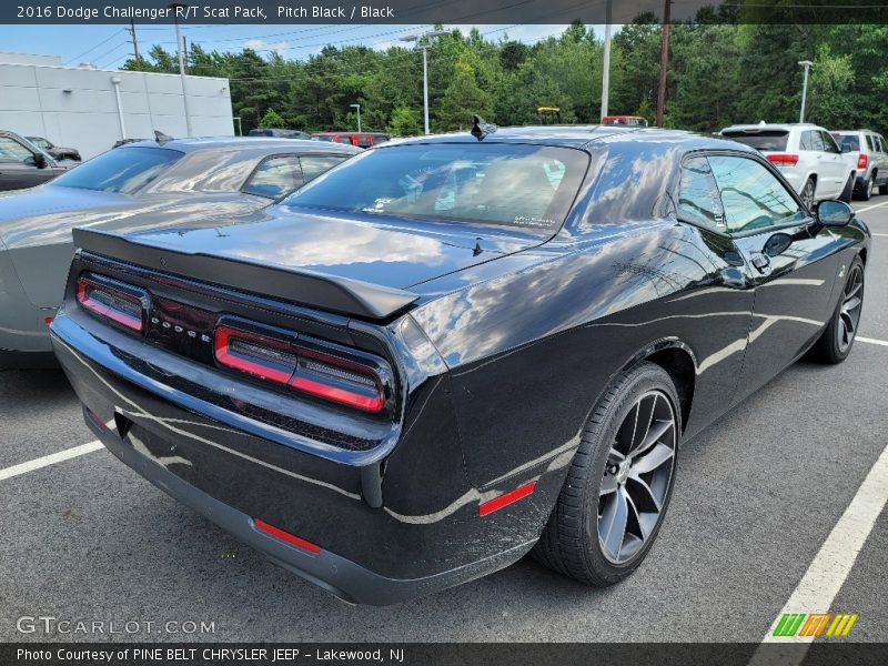 Pitch Black / Black 2016 Dodge Challenger R/T Scat Pack