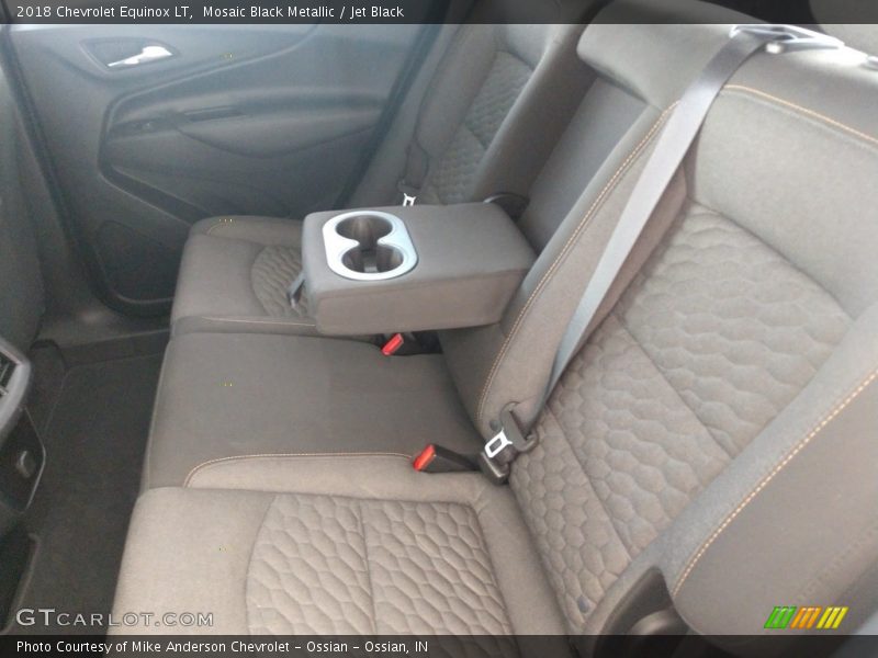 Mosaic Black Metallic / Jet Black 2018 Chevrolet Equinox LT