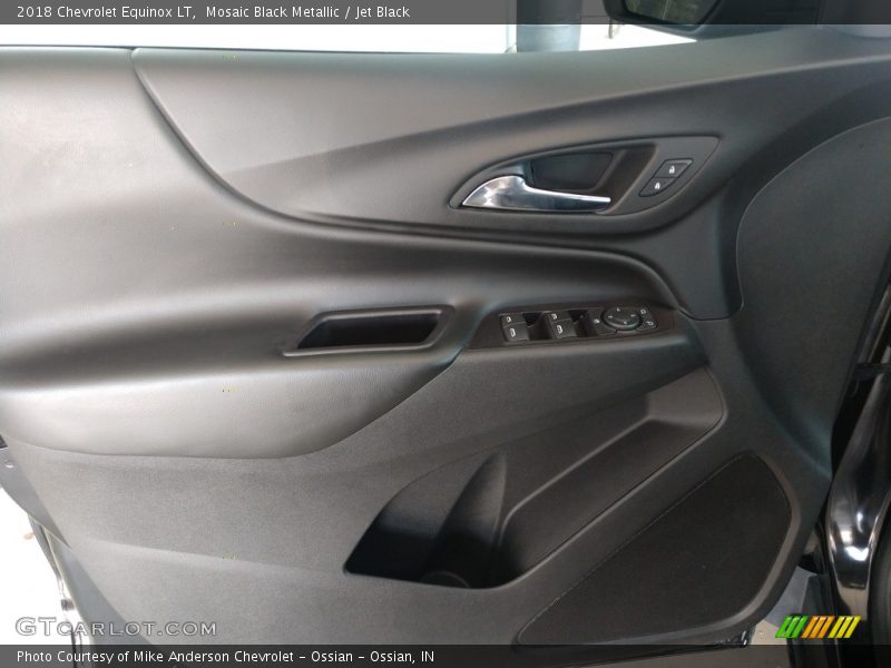 Mosaic Black Metallic / Jet Black 2018 Chevrolet Equinox LT