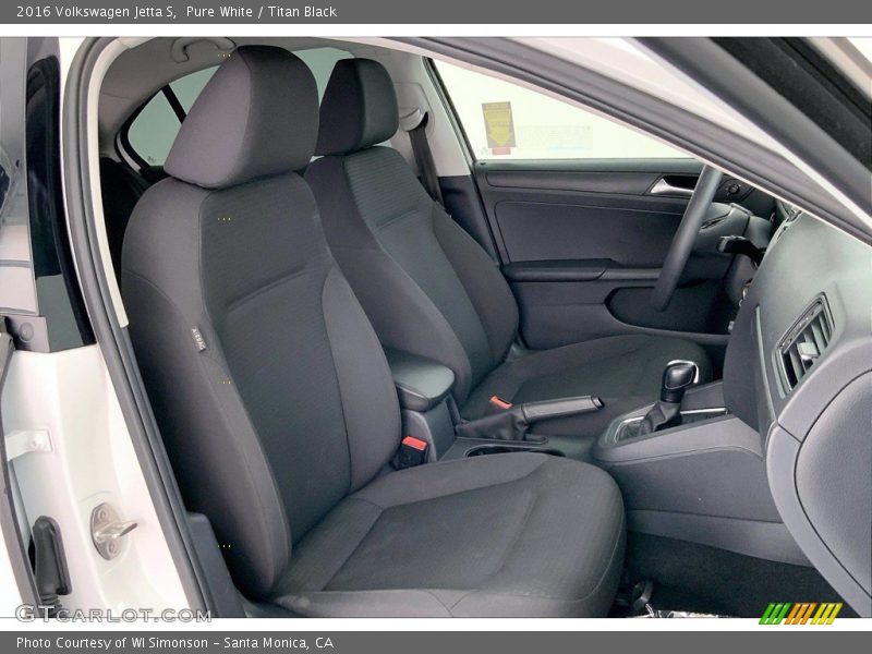 Pure White / Titan Black 2016 Volkswagen Jetta S