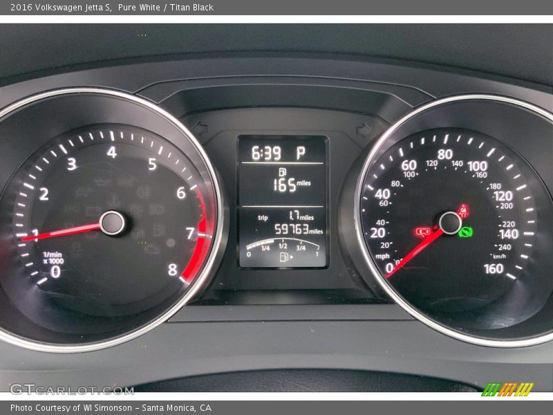 Pure White / Titan Black 2016 Volkswagen Jetta S