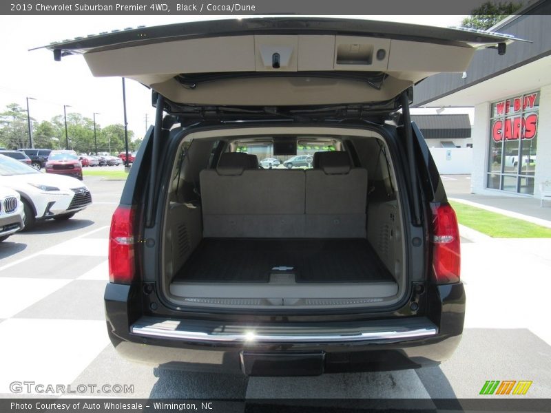 Black / Cocoa/Dune 2019 Chevrolet Suburban Premier 4WD