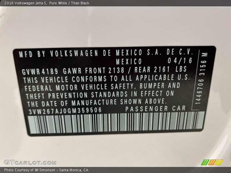 Pure White / Titan Black 2016 Volkswagen Jetta S