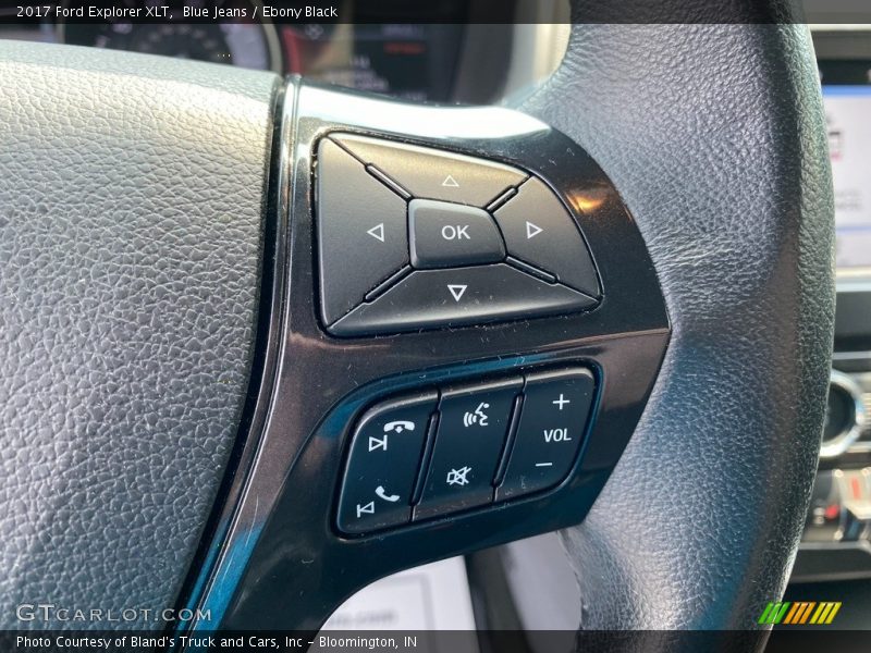 Blue Jeans / Ebony Black 2017 Ford Explorer XLT