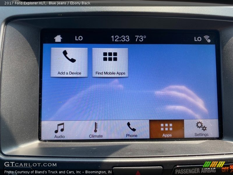 Blue Jeans / Ebony Black 2017 Ford Explorer XLT