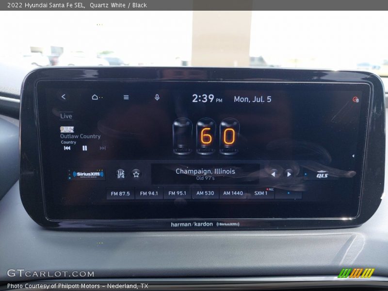 Quartz White / Black 2022 Hyundai Santa Fe SEL