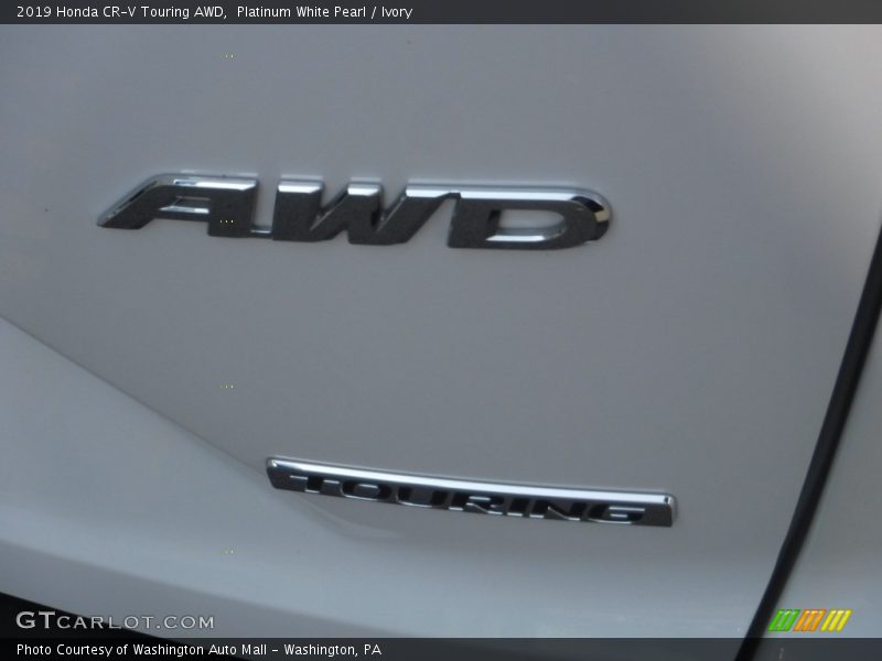 Platinum White Pearl / Ivory 2019 Honda CR-V Touring AWD